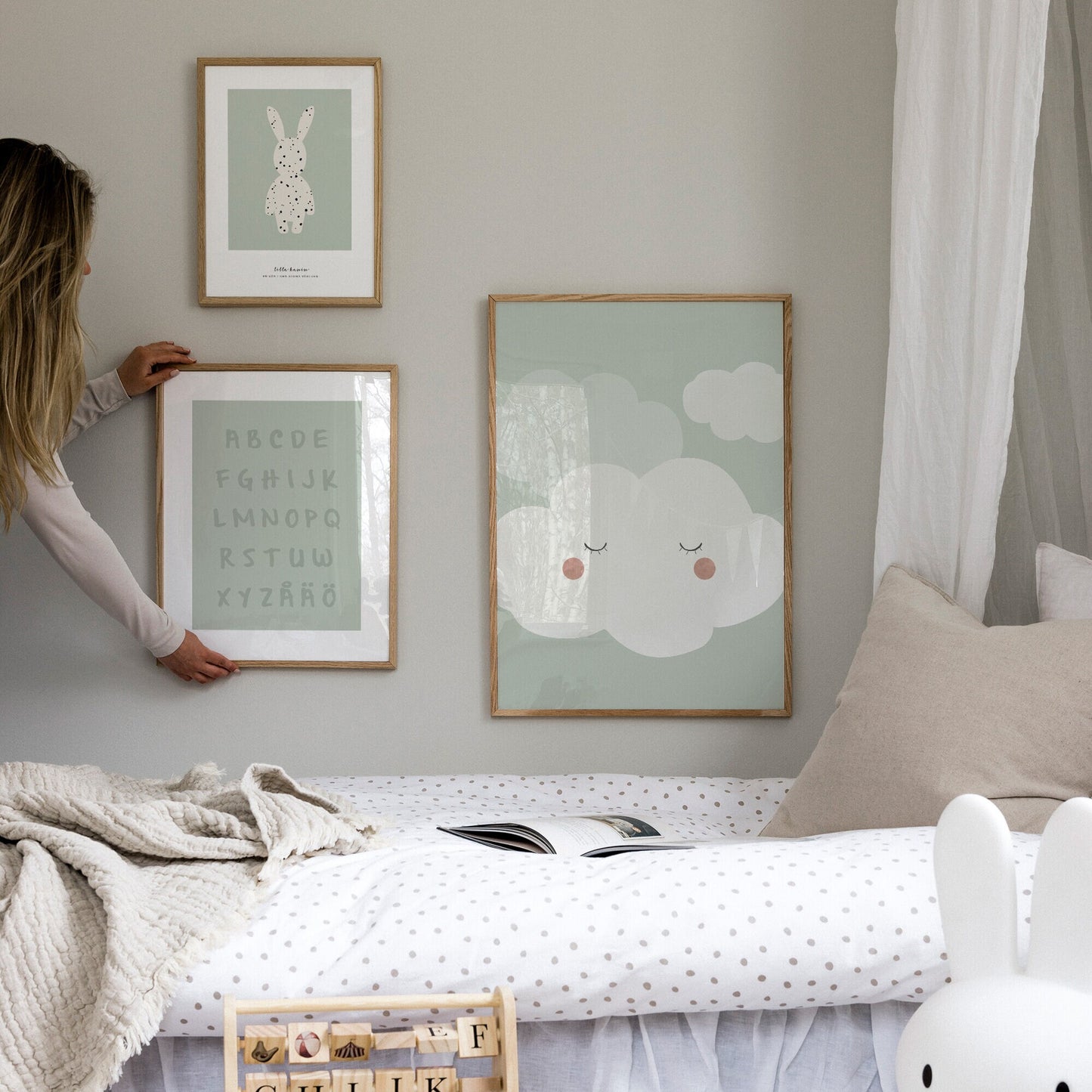 Som på moln grön poster